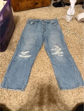 Women’s Levi jeans size 32